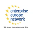 Logo des Enterprise Europe Network mit zwölf gelben Sternen im Halbkreis und dem Text 'enterprise europe network' sowie dem Slogan 'Wir stehen Unternehmen zur Seite'
