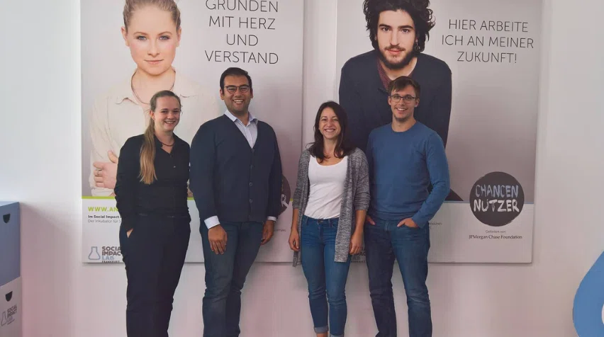 Das-Social-Startups-Team.png