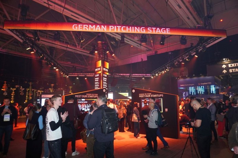 Die German Pitching Stage bei der Slush 2025 in Helsinki.