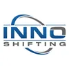 Logo mit dem Schriftzug 'INNO' in blauer Großschrift und 'SHIFTING' in grauer Großschrift darunter, umgeben von zwei geschwungenen Linien in Blau und Grau