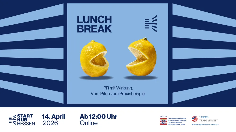Zwei Zitronenhälften mit ausgeschnittenen Mündern, die sich gegenüberstehen, vor blauem Hintergrund mit Text 'LUNCH BREAK' und Veranstaltungsdetails.