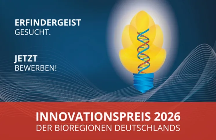 Plakat mit stilisierter Glühbirne, in der eine DNA-Doppelhelix zu sehen ist, darüber der Text 'ERFINDERGEIST GESUCHT. JETZT BEWERBEN!' und darunter 'INNOVATIONSPREIS 2026 DER BIOREGIONEN DEUTSCHLANDS'