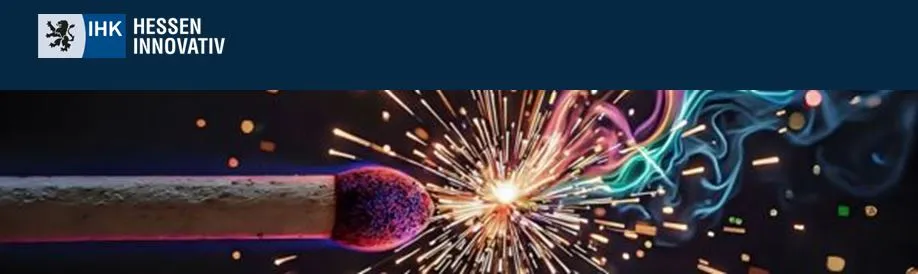 Zündholz mit Funken und leuchtenden Lichtspuren vor dunklem Hintergrund, IHK Hessen Innovativ Logo oben links