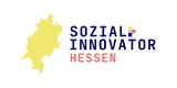 Logo Sozial Innovator Hessen mit gelber stilisierter Hessenkarte und Schrift in Blau und Rot