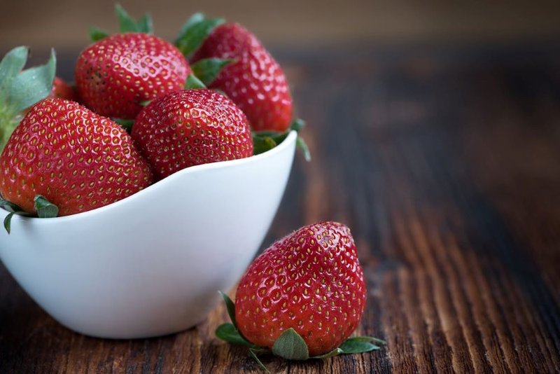 Erdbeeren gehören zu den Produkten, die in den Gewächshäusern von SymBiotic Green Technologies angebaut werden können.