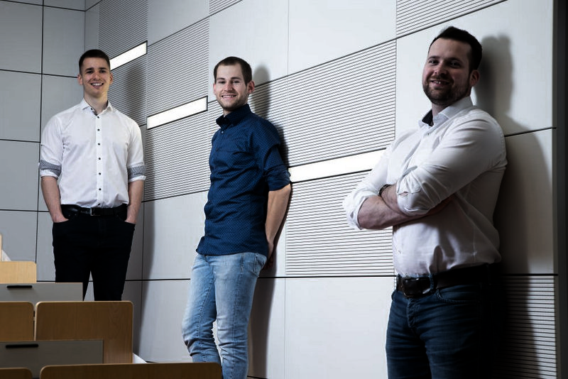 Auf dem zweiten Platz landete das Team CardioIQ, das von der Technischen Hochschule Mittelhessen nominiert wurde unter Beteiligung der Justus-Liebig-Universität Gießen.